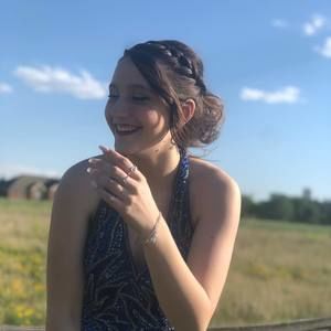 Meet your Posher, Nataya